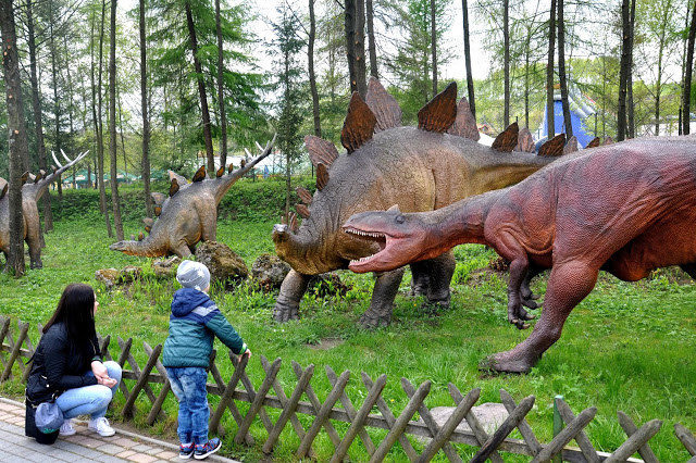 jurapark, bałtów, park dinozaurów