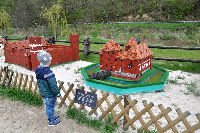 jurapark, bałtów, park miniatur