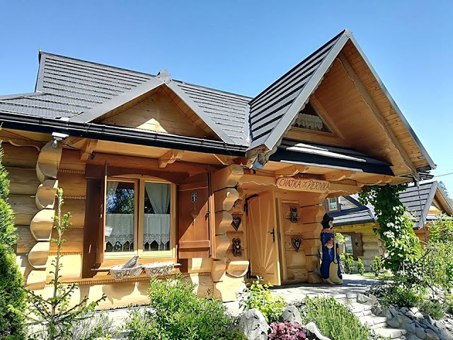 Bajkowa Osada Rabka chatka z piernika