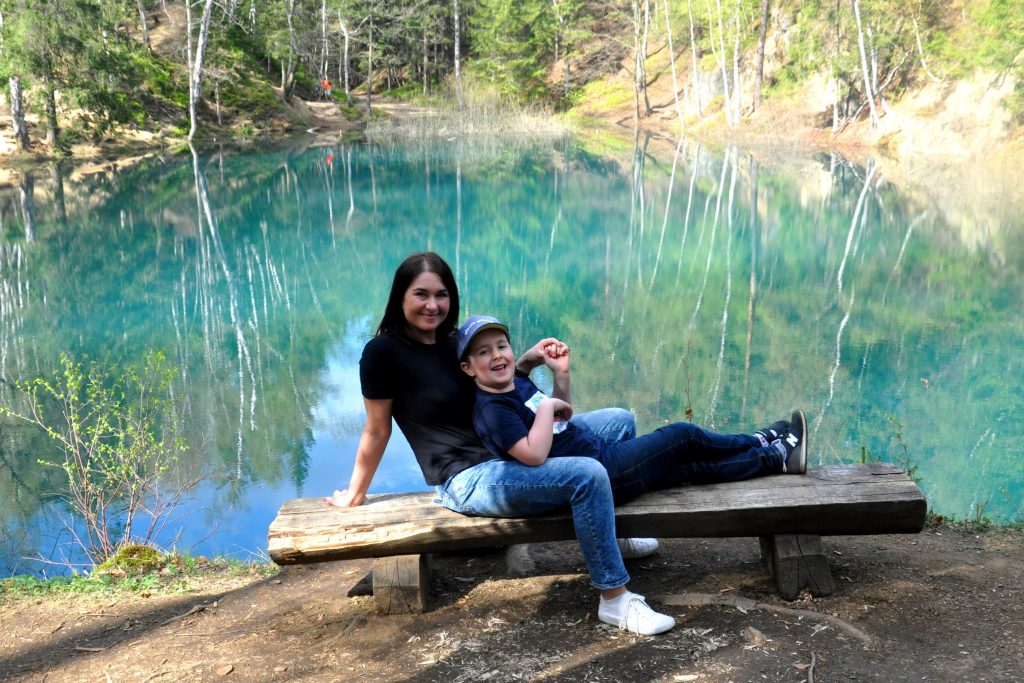 Błękitne Jeziorko w Rudawach Janowickich