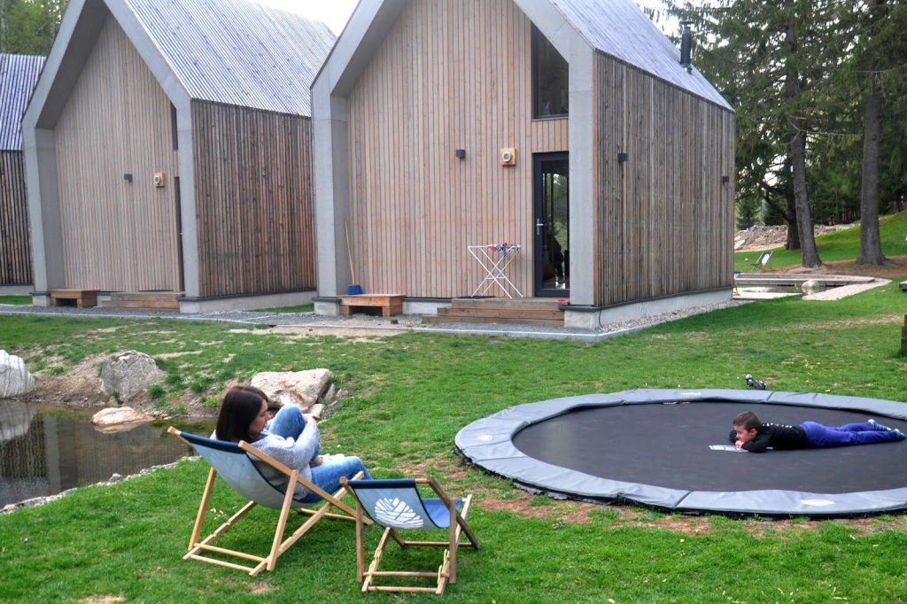 Karkonosze domki nad stawem